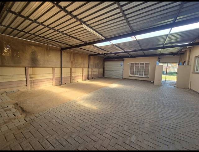 3 BEDROOM HOUSE FOR SALE IN SONLAND PARK